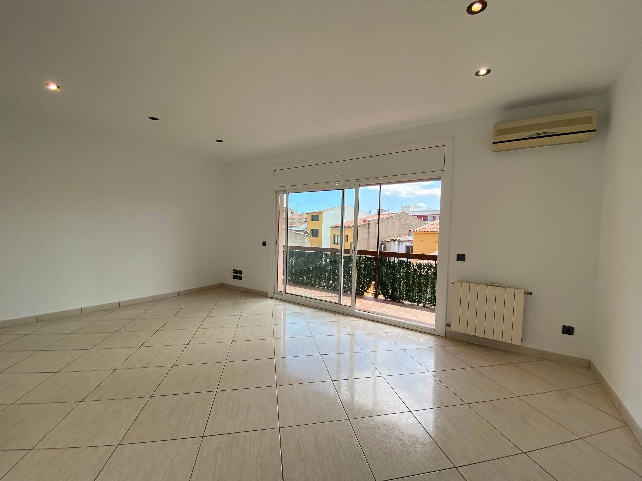 Flat for sale in Passeig Marimon Asprer, 13, La Bisbal d'Empordà