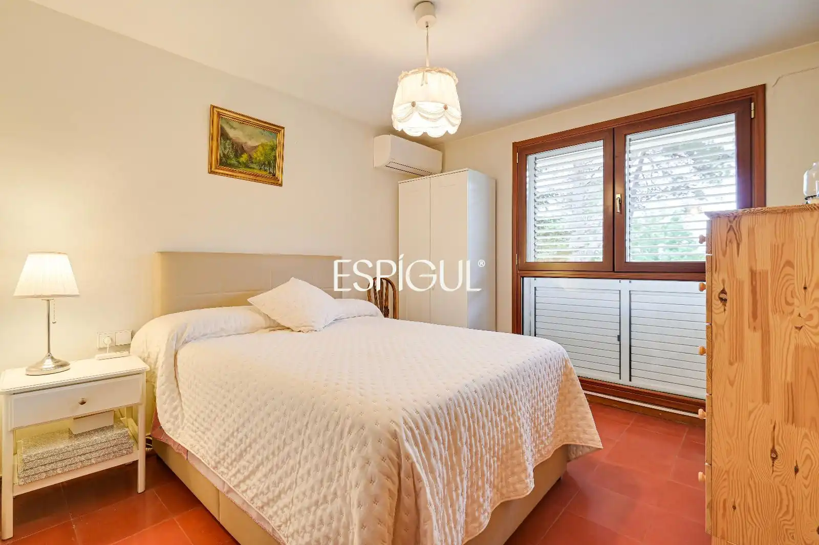 Schlafzimmer von Haus oder Chalet zum Verkauf in Cerdanyola del Vallès mit Klimaanlage, Heizung und Terrasse
