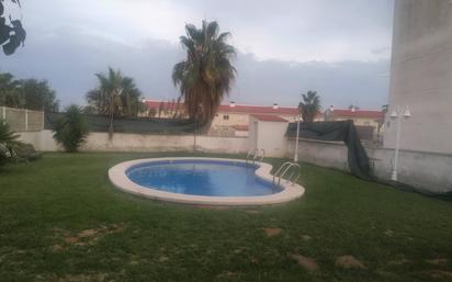 Piscina de Casa o xalet en venda en Almazora / Almassora