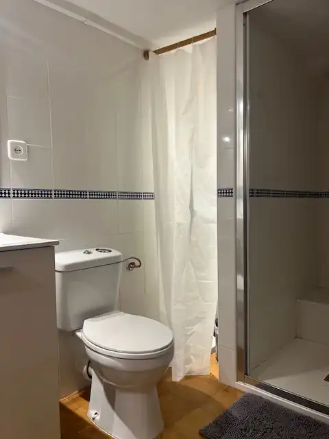 Bany de Dúplex en venda en Alt Àneu amb Moblat