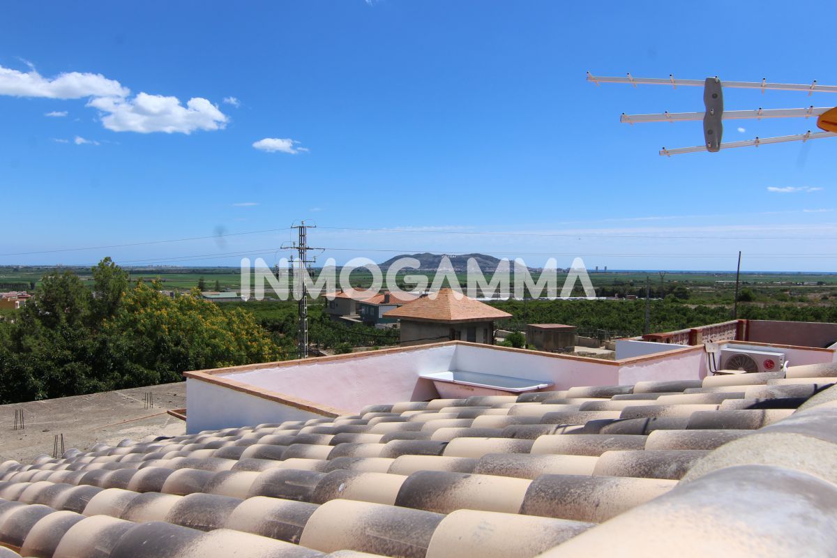 Casa o xalet en venda en Llaurí amb Aire condicionat, Terrassa i Moblat