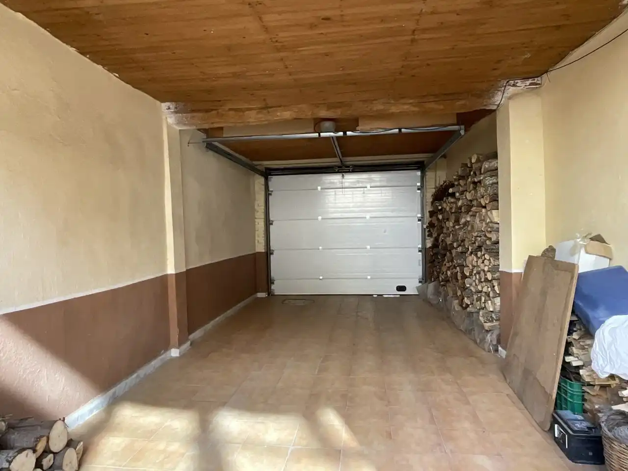 Parking de Casa o chalet en venta en Bañares con Calefacción, Trastero y Amueblado
