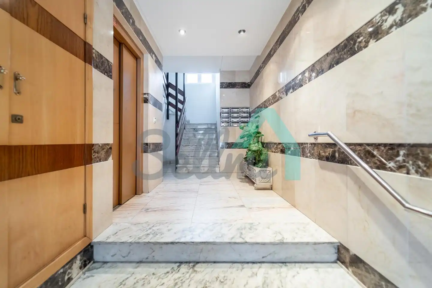 Piso en venta en Tineo con Calefacción, Parquet y Trastero