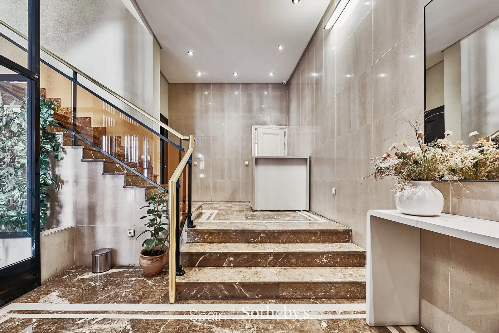 Apartamento con ascensor en venta en Calle de Piamonte, imagen 29