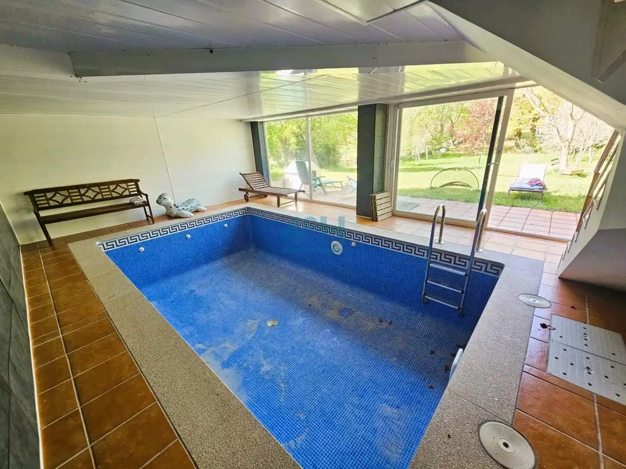Piscina de Casa o xalet en venda en Nogueira de Ramuín amb Calefacció, Jardí privat i Terrassa