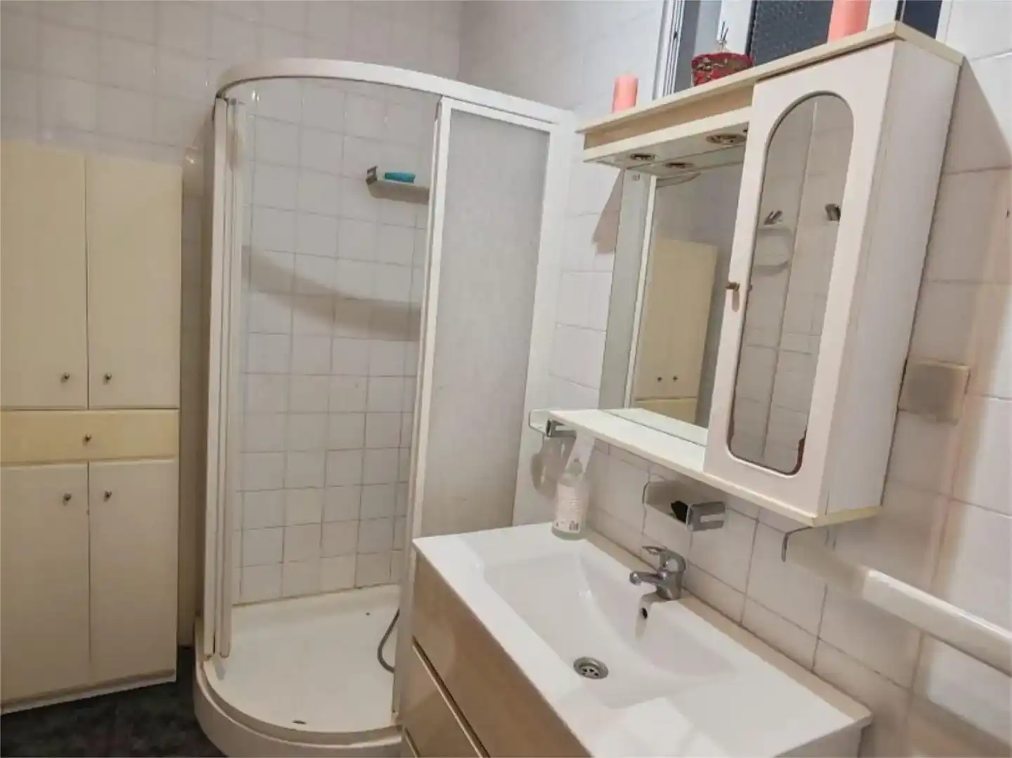 Bathroom of Flat for share in Andorra (Teruel)  with Furnished and Balcony