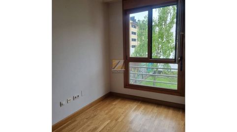 Photo 4 of Flat for sale in Calle Canarias, Pumarín, Gijón
