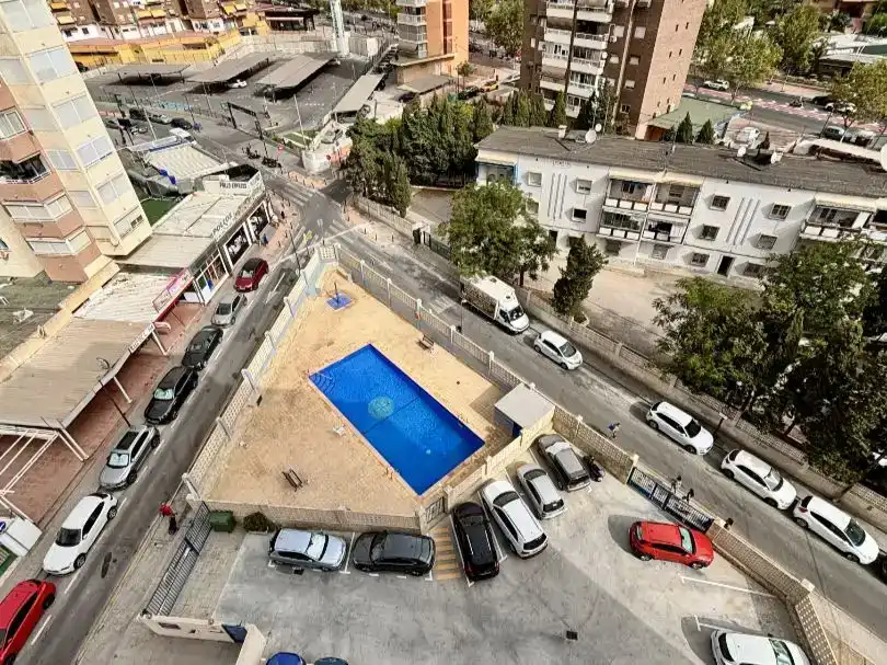 Parkplatz von Wohnung zur Miete in Benidorm mit Klimaanlage, Parkett und Schwimmbad