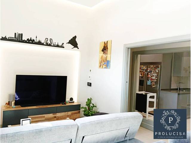 Piso en Venta en Calle Olivos en Moraleja de Enmedio