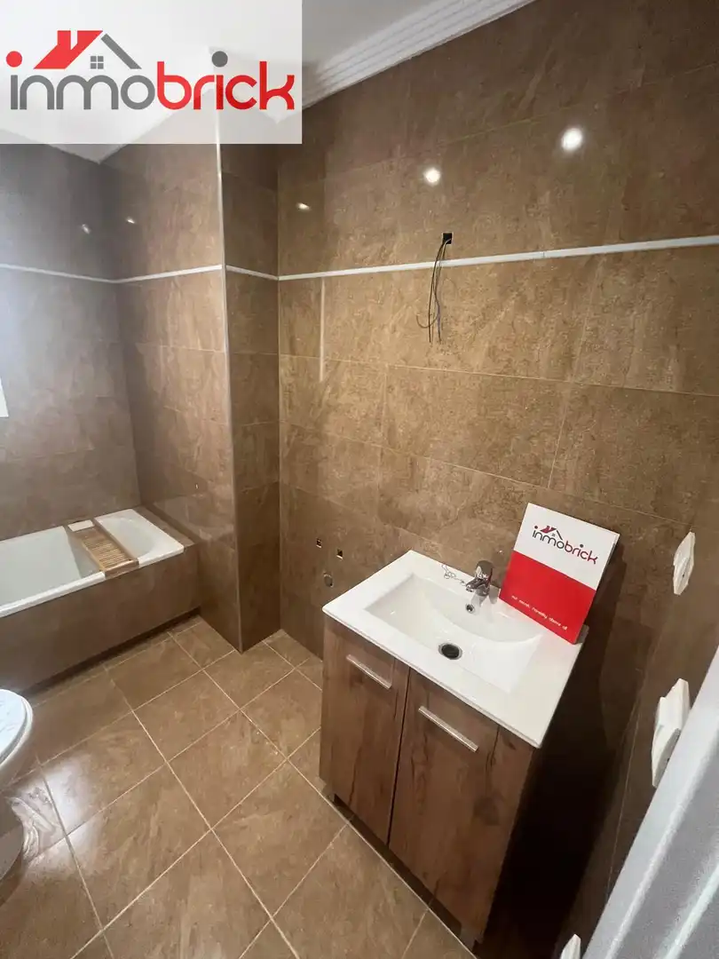 Baño de Piso en venta en Rute con Aire acondicionado y Trastero