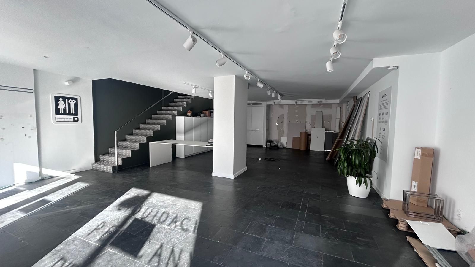 Premises to rent in Carrer de la Miranda, La Gavarra