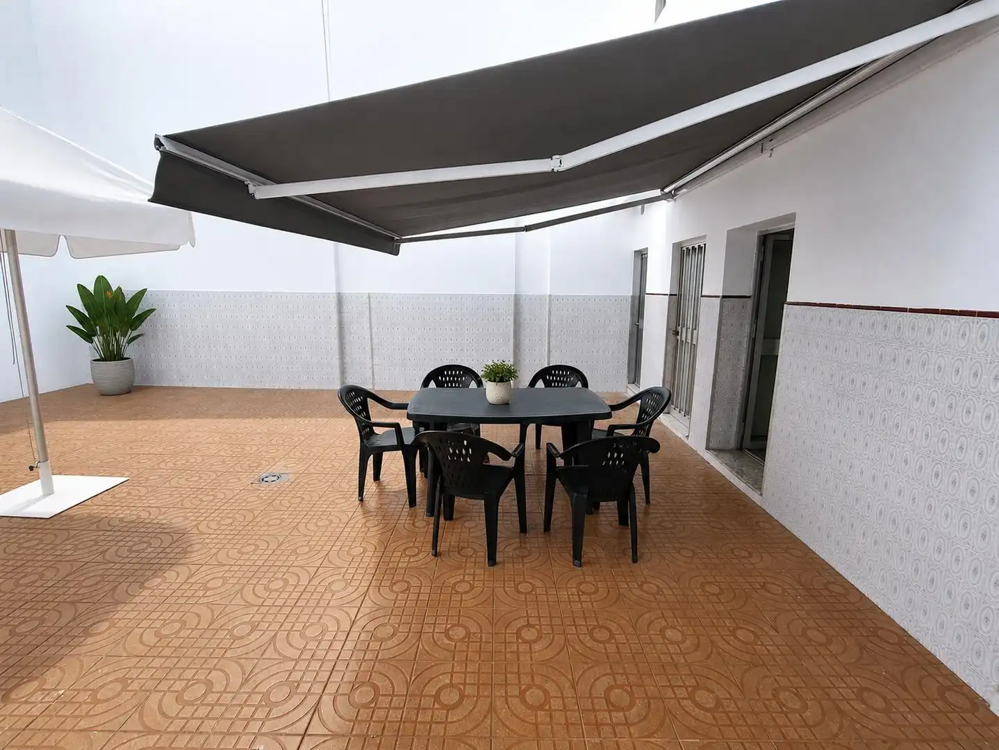 Terrassa de Casa o xalet en venda en Chipiona amb Moblat