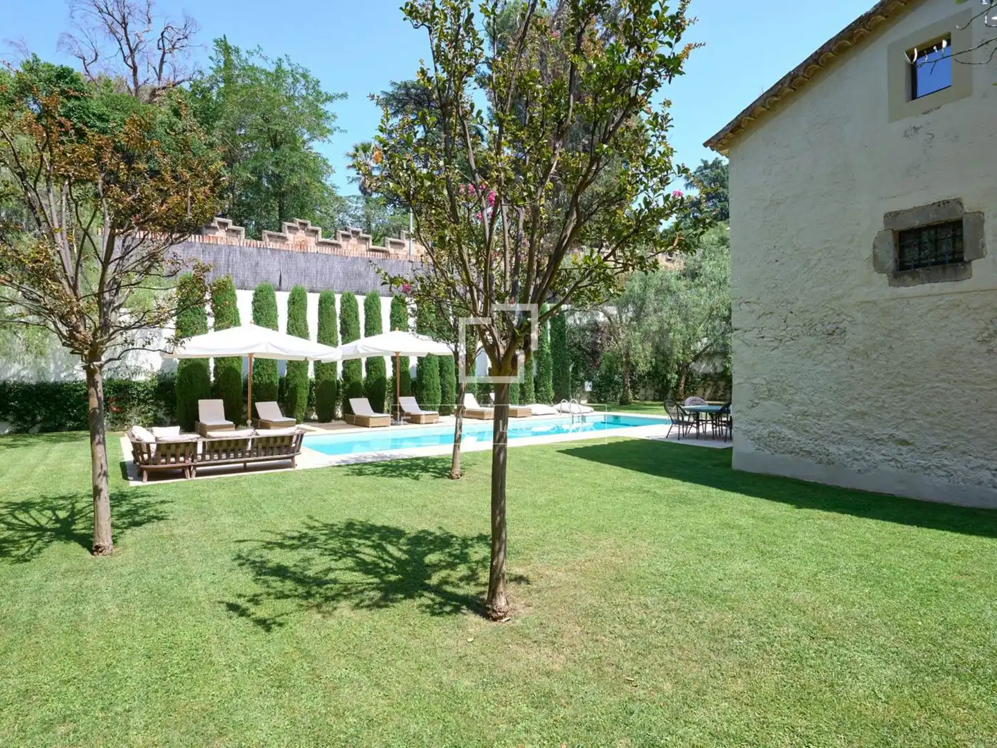 Jardí de Casa o xalet en venda en Alella amb Aire condicionat, Calefacció i Jardí privat