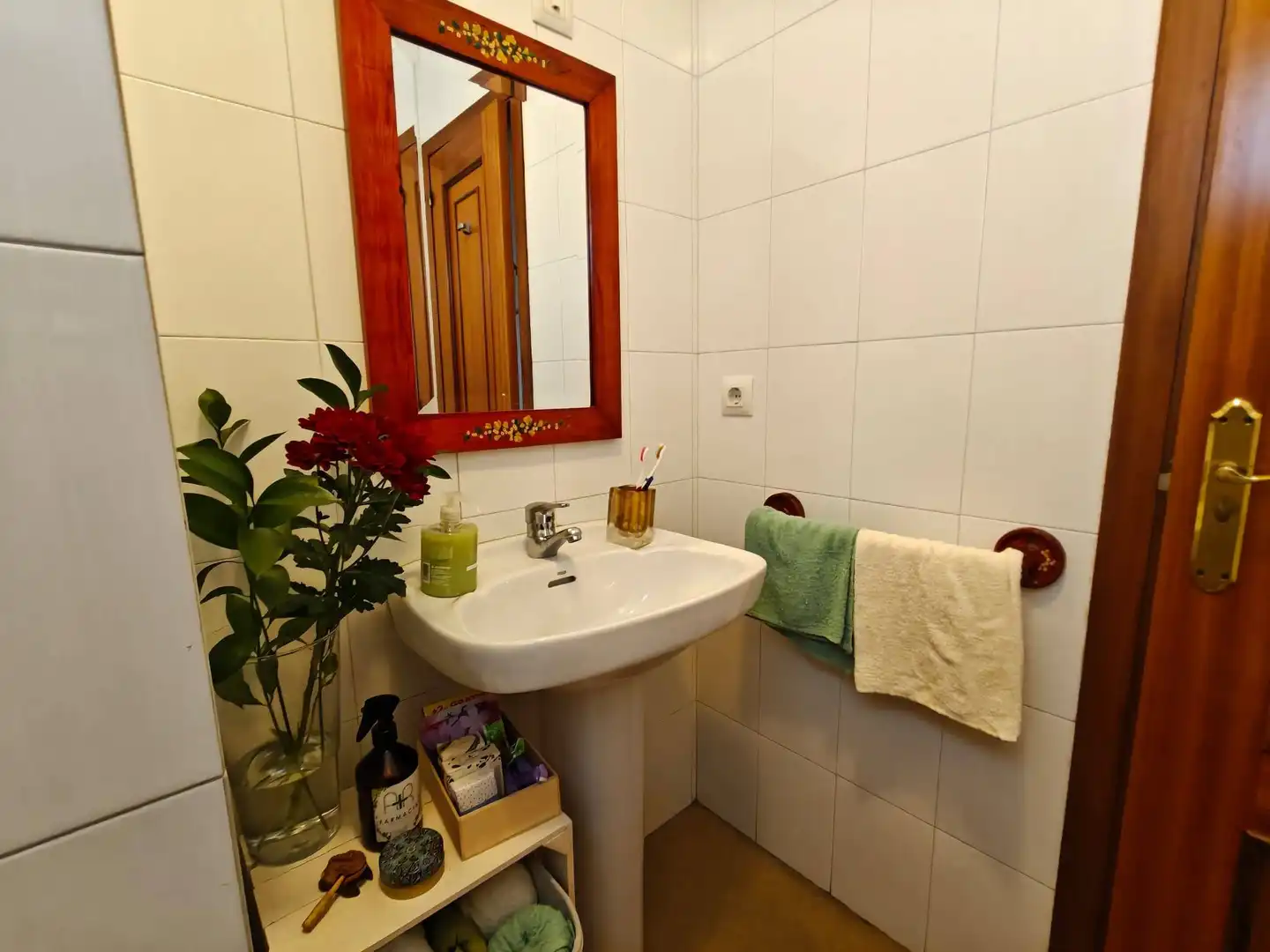 Badezimmer von Maisonette zum Verkauf in Ames mit Abstellraum, Möbliert und Gemeinschaftspool