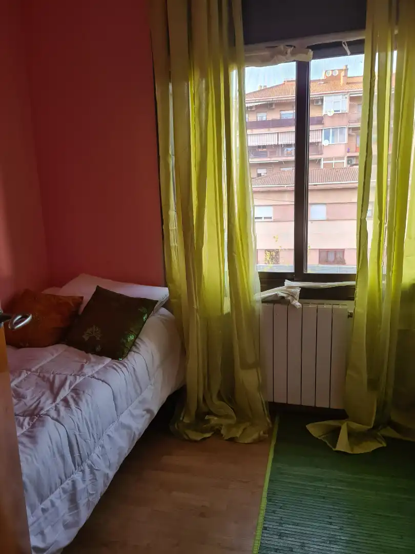 Schlafzimmer von Wohnung zum Verkauf in Montcada i Reixac mit Klimaanlage, Heizung und Parkett