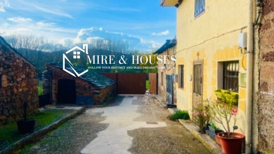 Exterior view of House or chalet for sale in La Miñosa  with Storage room