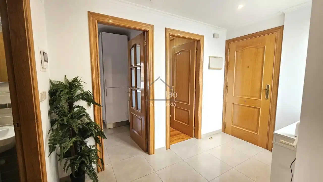 Piso de alquiler en Ferrol con Calefacción, Trastero y Amueblado