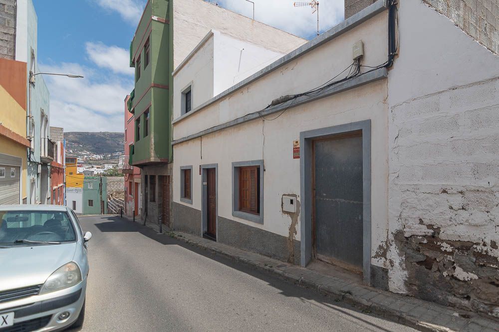 Exterior view of Single-family semi-detached for sale in Gáldar  with Terrace