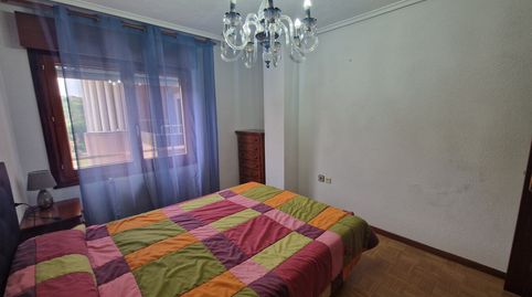 Foto 5 de Apartament en venda a Travesía de la Vidriera, Versalles, Avilés
