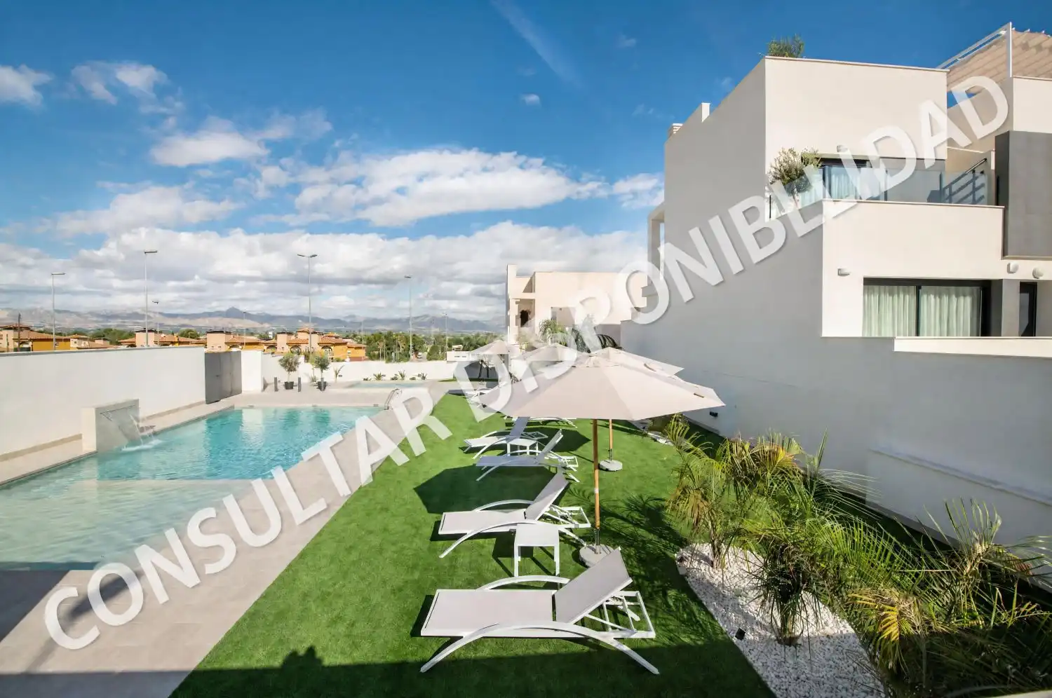 Adosado con terraza en venta en Cox