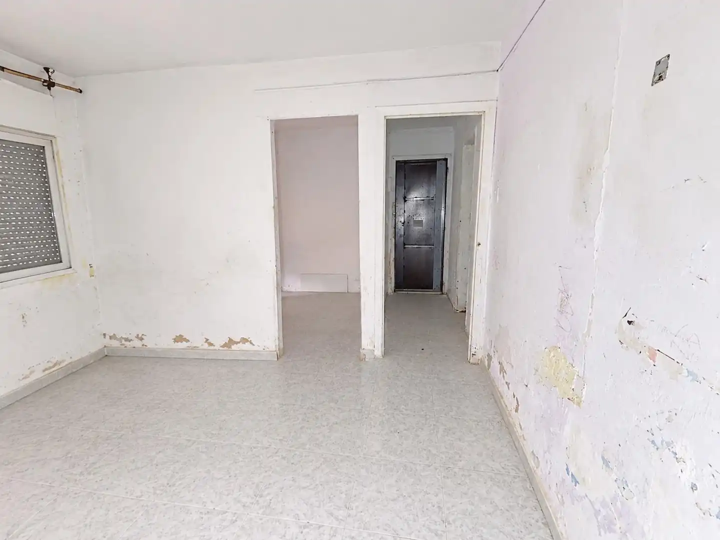 Flat for sale in Llevant
