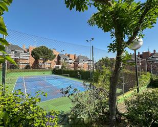 Garden of Attic to rent in Las Rozas de Madrid  with Air Conditioner, Heating and Parquet flooring