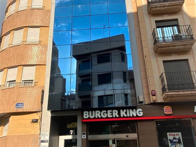 Trastero en Alquiler en Calle Tejares, 7 en Carretas - Pajarita