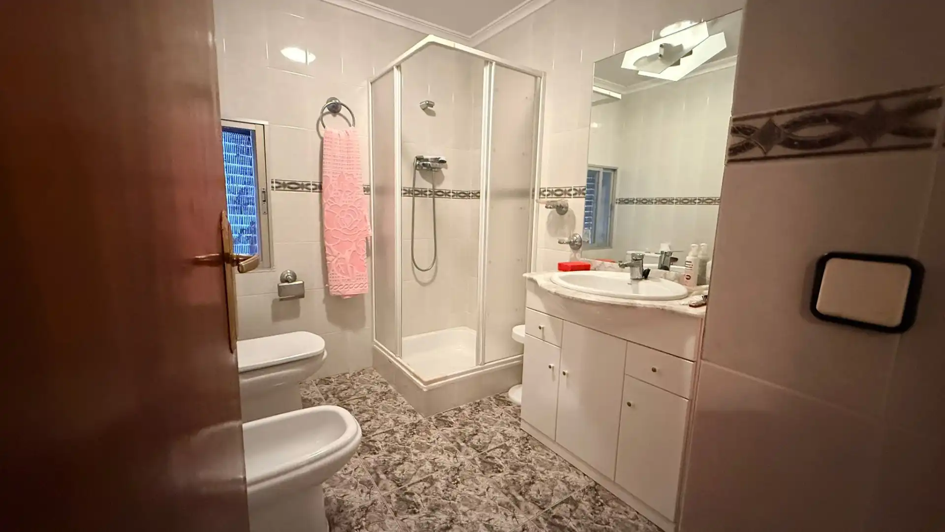 Badezimmer von Country house zum Verkauf in Fanzara mit Terrasse, Abstellraum und Möbliert
