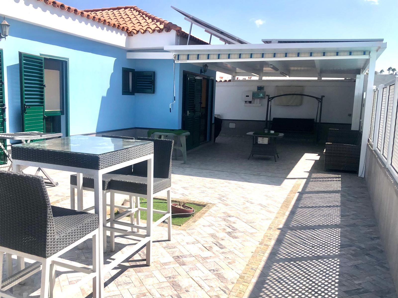 Terrace of House or chalet for sale in San Bartolomé de Tirajana  with Air Conditioner, Private garden and Terrace