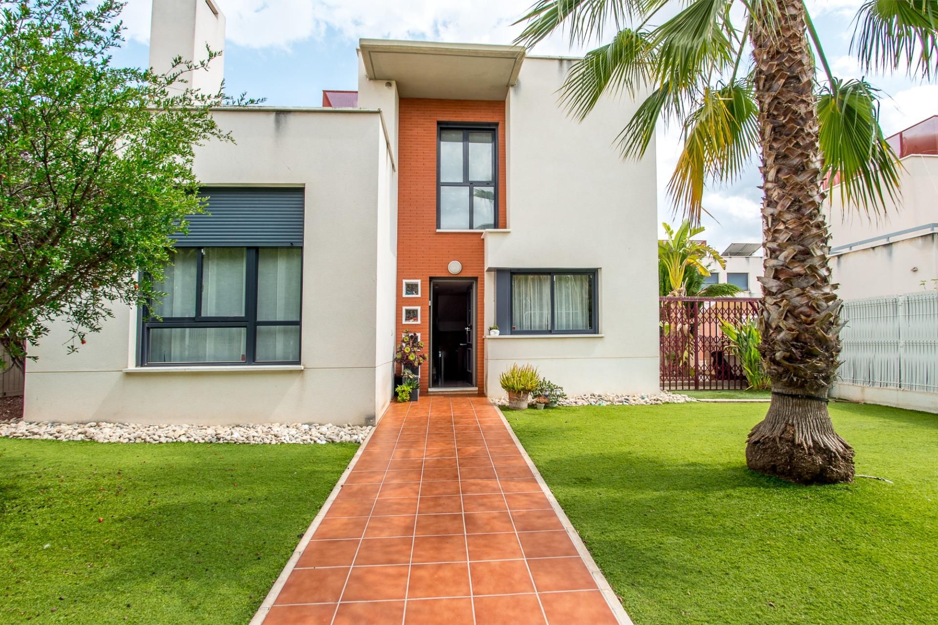 Exterior view of House or chalet for sale in Molina de Segura  with Air Conditioner, Heating and Private garden