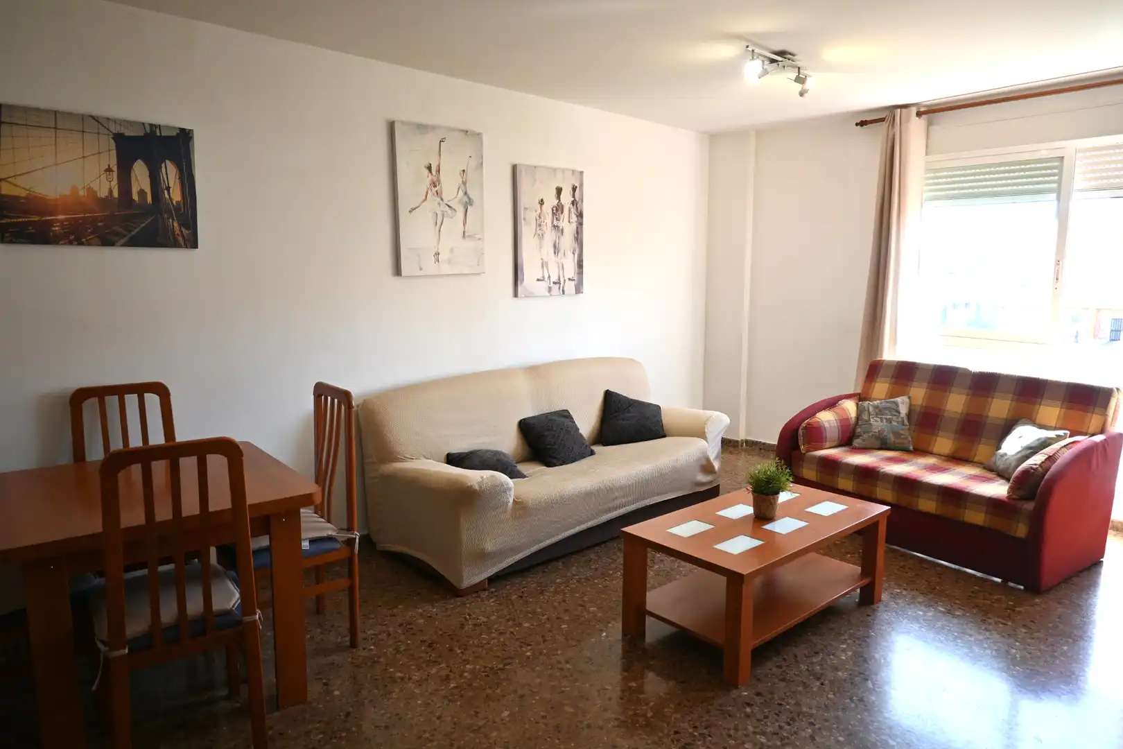 Sala de estar de Piso en venta en Sagunto / Sagunt con Aire acondicionado, Trastero y Amueblado