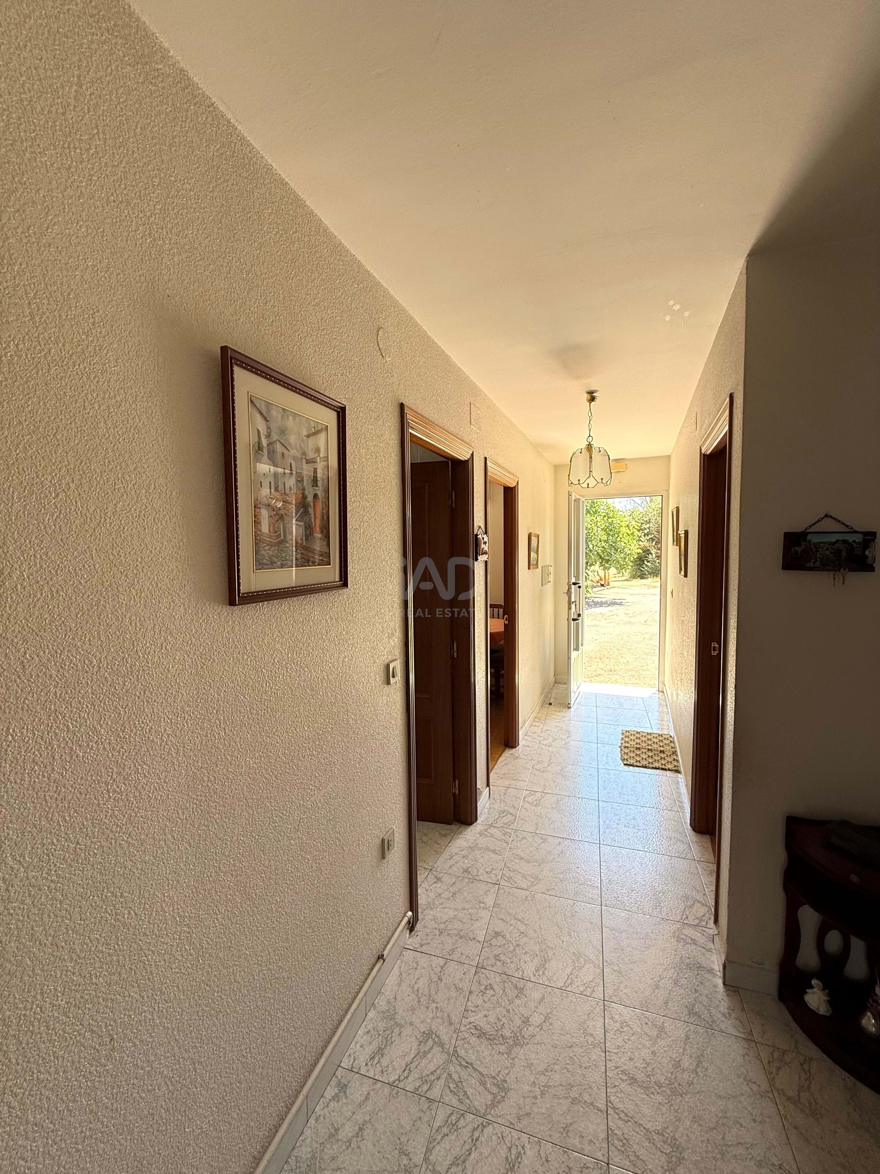 Casa adosada en venta en Villamañán con Calefacción