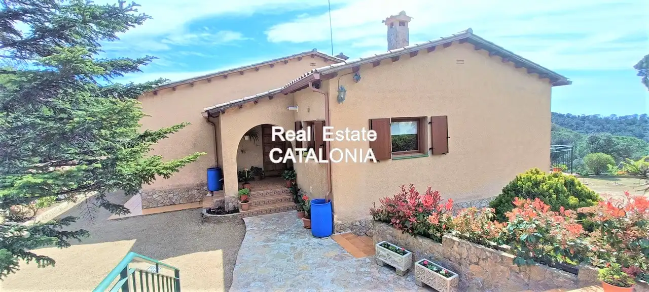 Vista exterior de Casa o chalet en venta en Lloret de Mar con Calefacción, Jardín privado y Terraza
