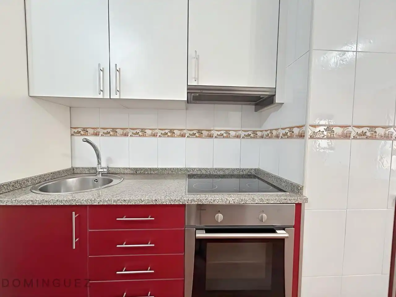 Cocina de Estudio en venta en Vigo  con Calefacción y Amueblado