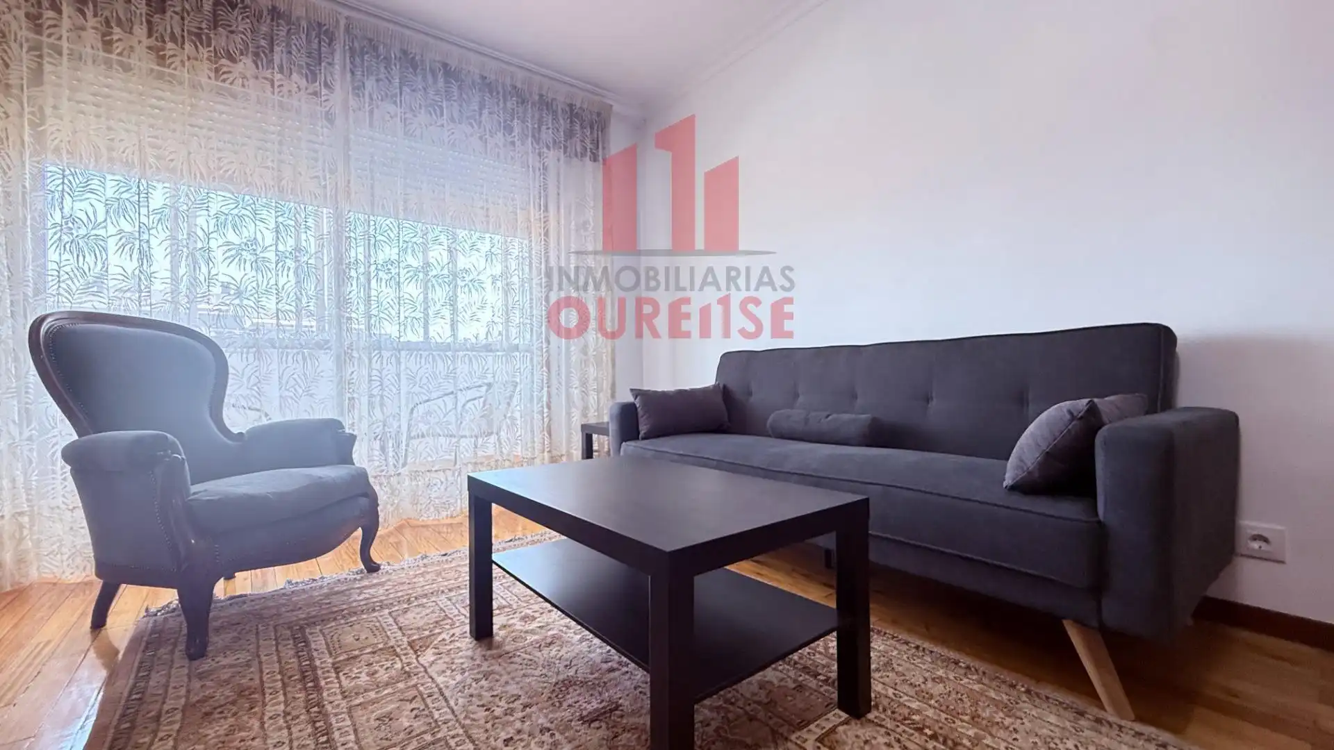 Living room of Flat for rent in Ourense Capital   with Heating and Furnished