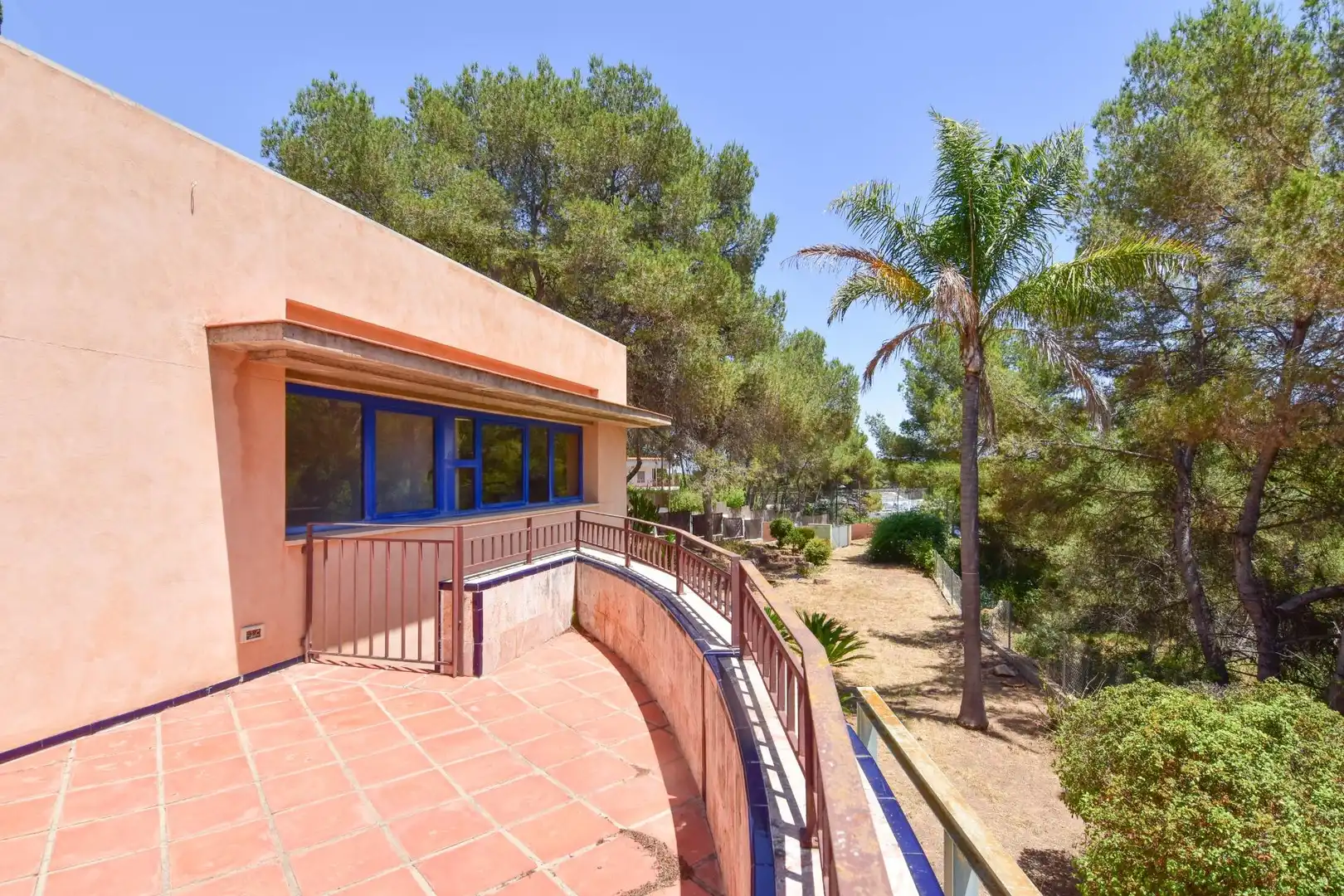 Außenansicht von Haus oder Chalet zum Verkauf in Gilet mit Heizung, Privatgarten und Terrasse