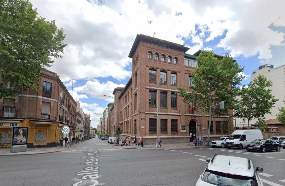 Exterior view of Premises to rent in  Madrid Capital  with Air Conditioner