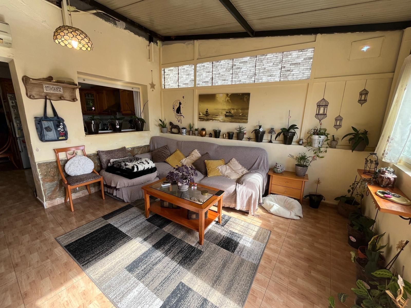 Sala d'estar de Casa o xalet en venda en Villajoyosa / La Vila Joiosa amb Aire condicionat, Calefacció i Terrassa