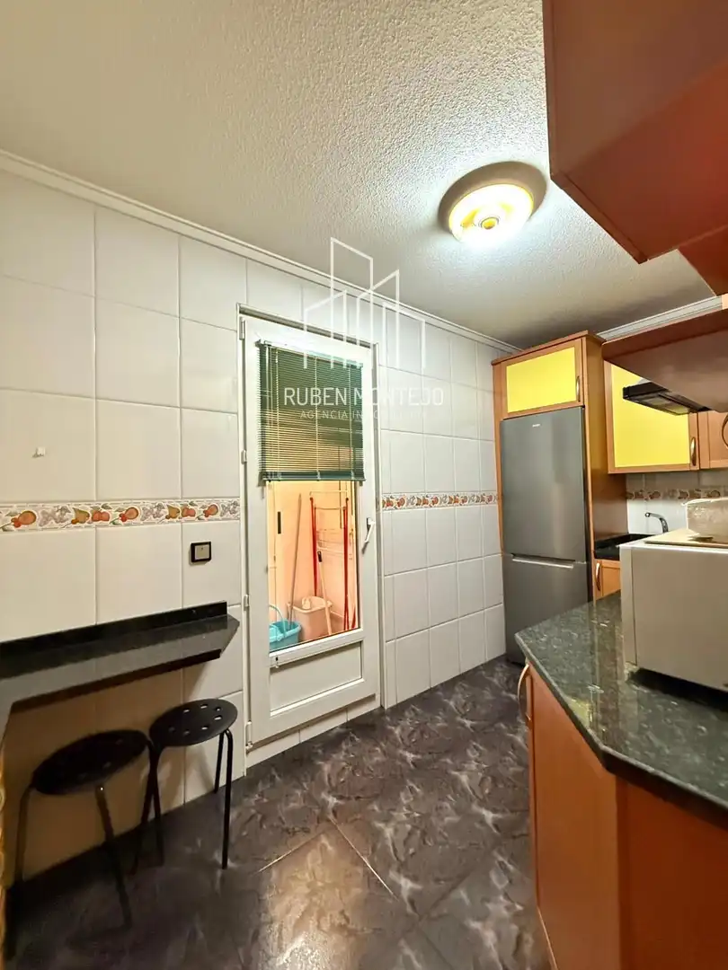 Küche von Wohnung zur Miete in Salamanca mit Heizung, Parkett und Terrasse