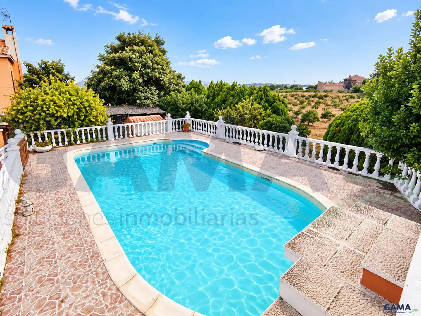 Swimming pool of Houses for sale in Alzira  with Air Conditioner and Swimming Pool