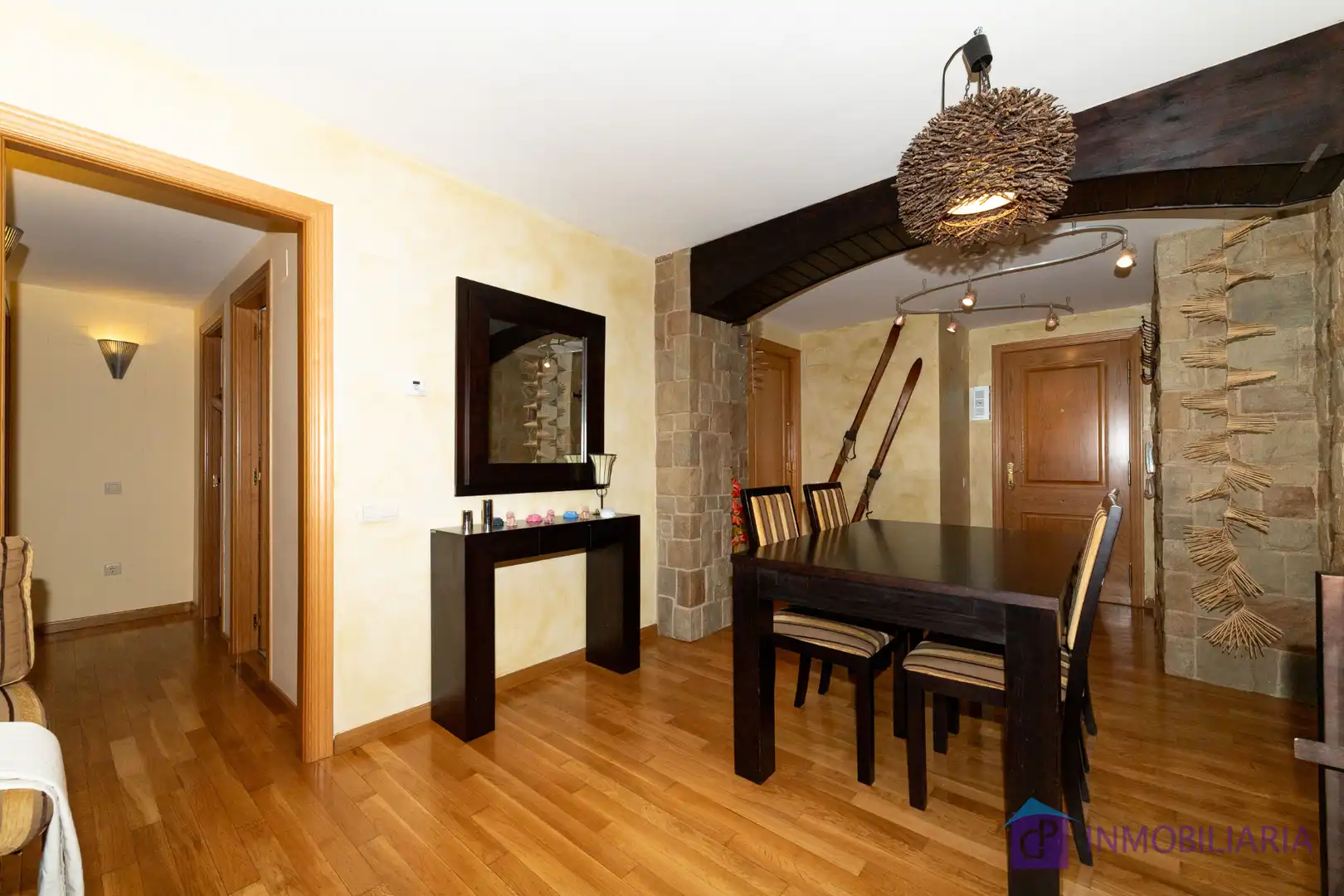 Esszimmer von Wohnung zum Verkauf in Benasque mit Heizung, Parkett und Terrasse