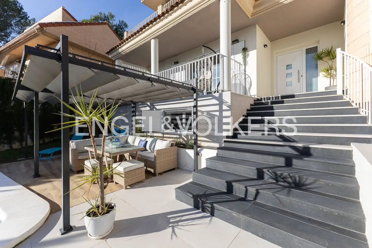Terrace of Houses for sale in Chiva  with Air Conditioner, Heating and Private garden