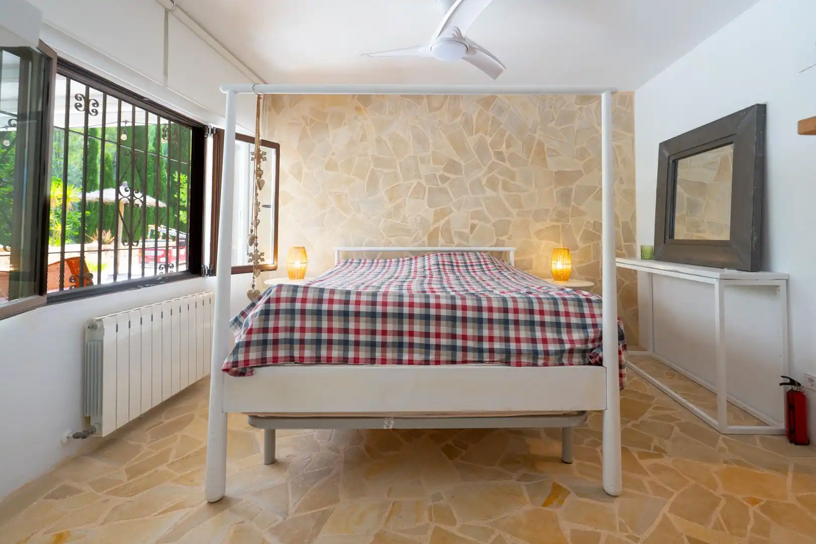 Habitación de Casa o chalet en venta en Castell de Castells con Aire acondicionado, Calefacción y Jardín privado