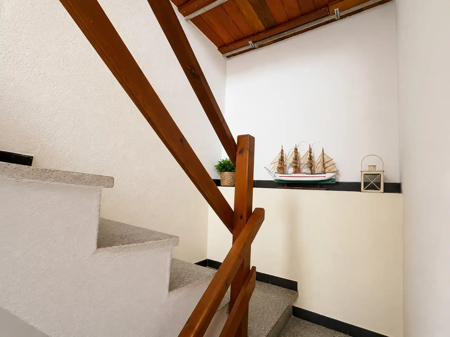 Houses for sale in L'Escala  with Terrace, Furnished and Oven