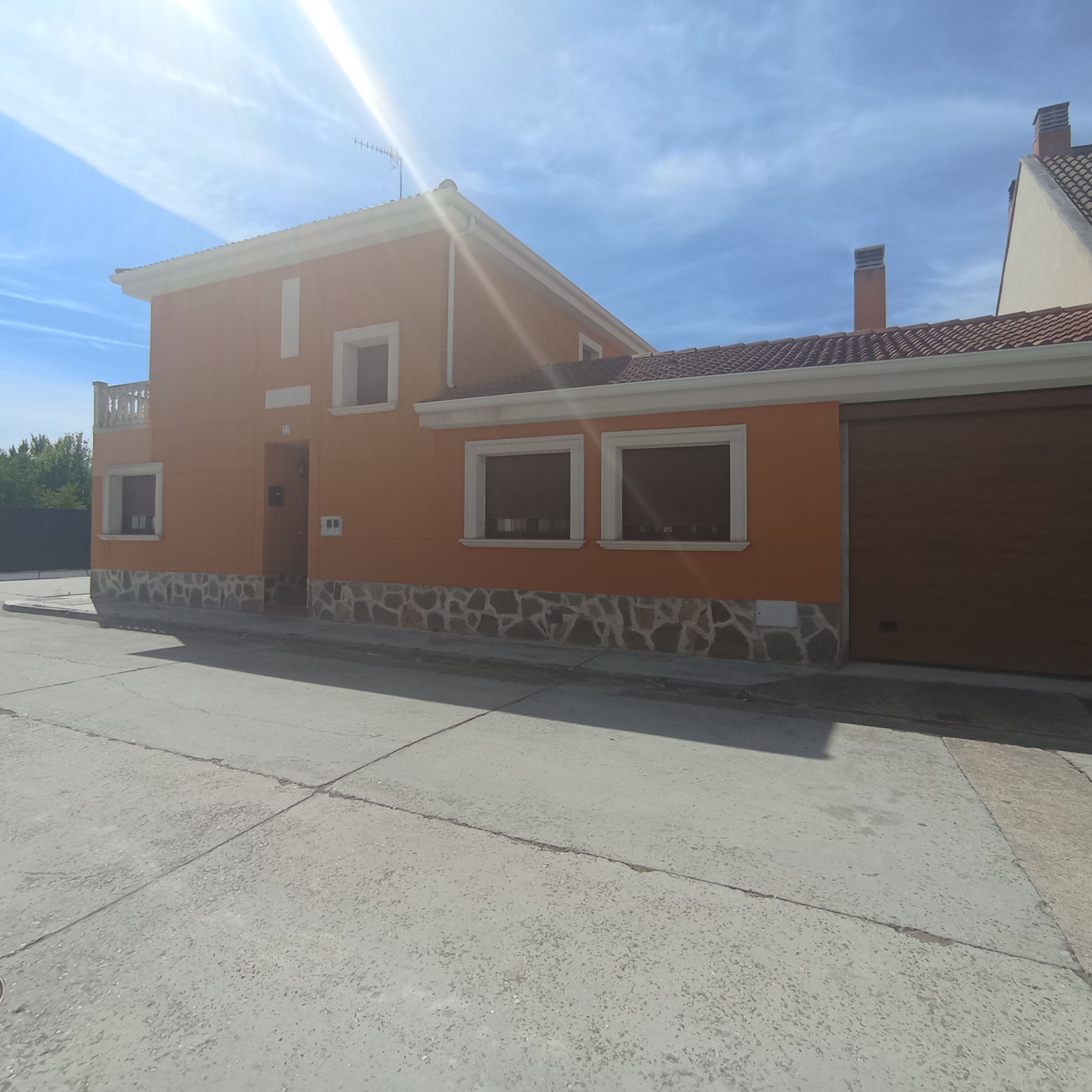 Exterior view of House or chalet for sale in Portillo  with Heating, Storage room and Oven