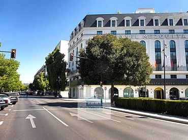Pis amb balcó en venda a Poniente-Sur
