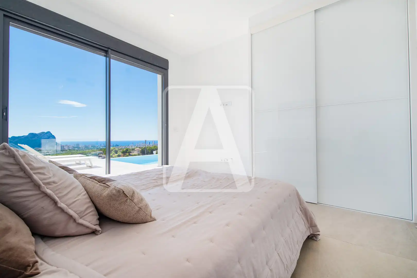 Detached house with pool for sale in La Fustera, imagen 26
