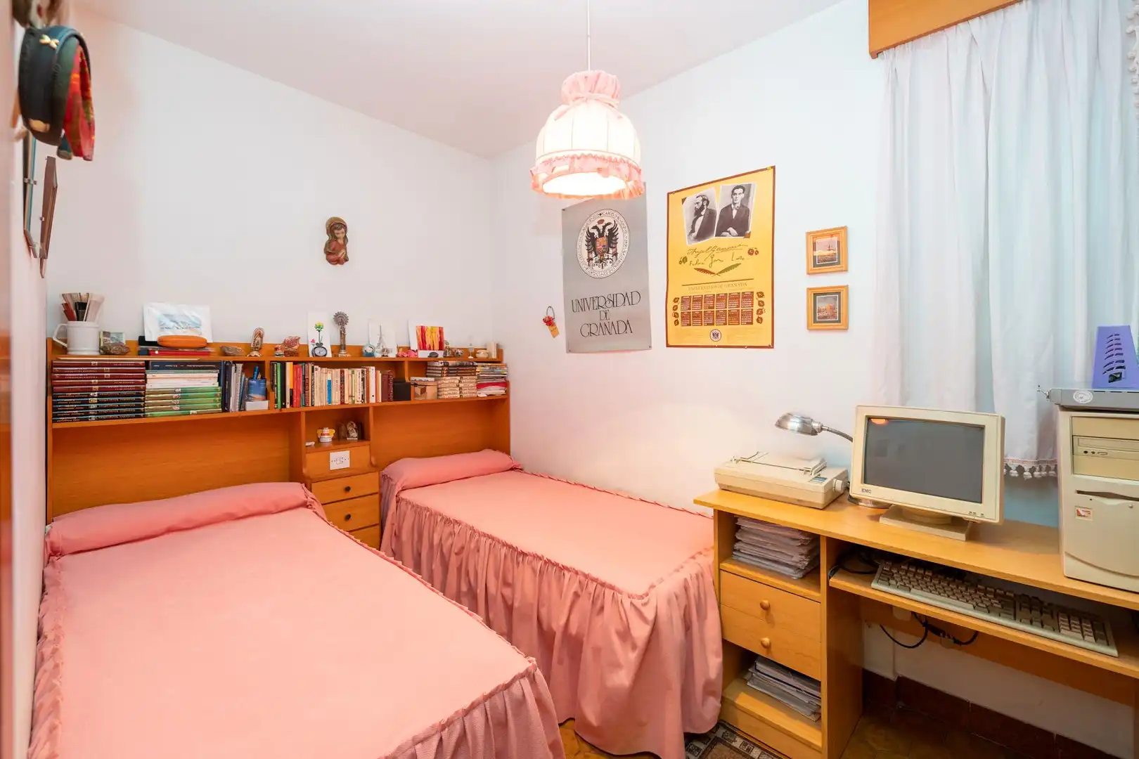 Flat for rent in N/A, 1, Camino de Ronda