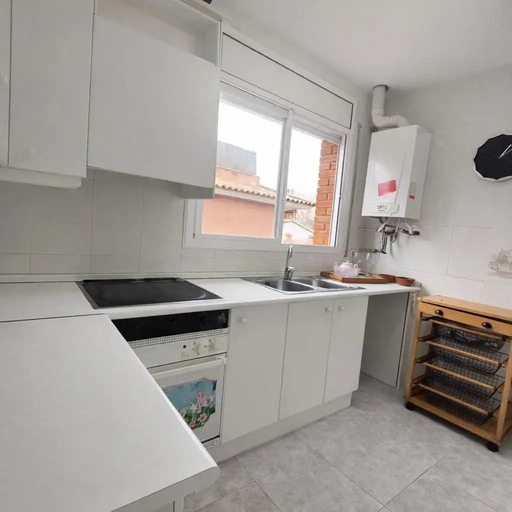 Cocina de Ático en venta en Cerdanyola del Vallès con Aire acondicionado, Calefacción y Parquet