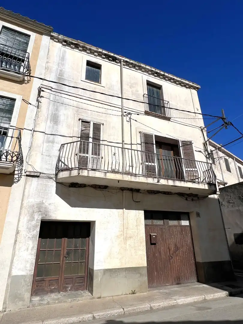 Vista exterior de Casa adosada en venda en L'Armentera amb Traster i Balcó